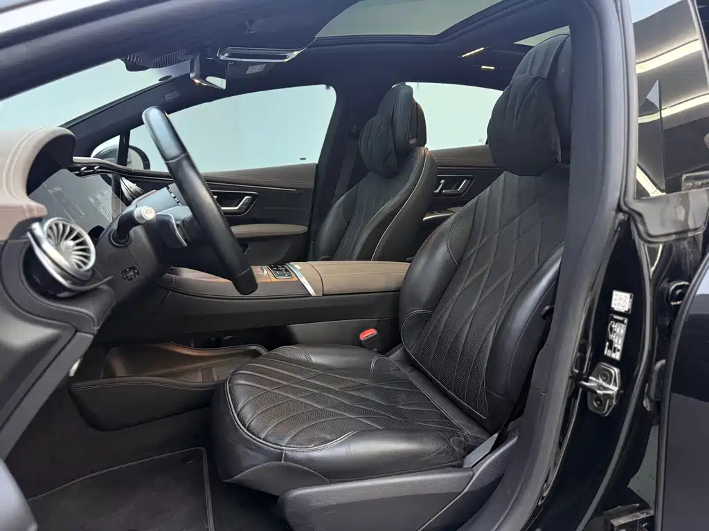 Mercedes-Benz EQS — миниатюра 10