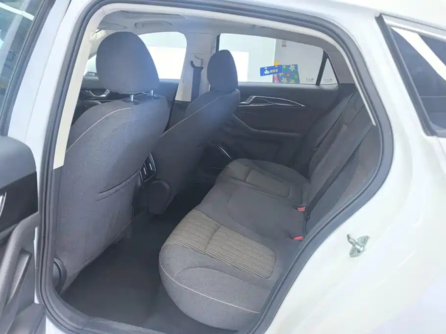 Bestune B70 — миниатюра 11