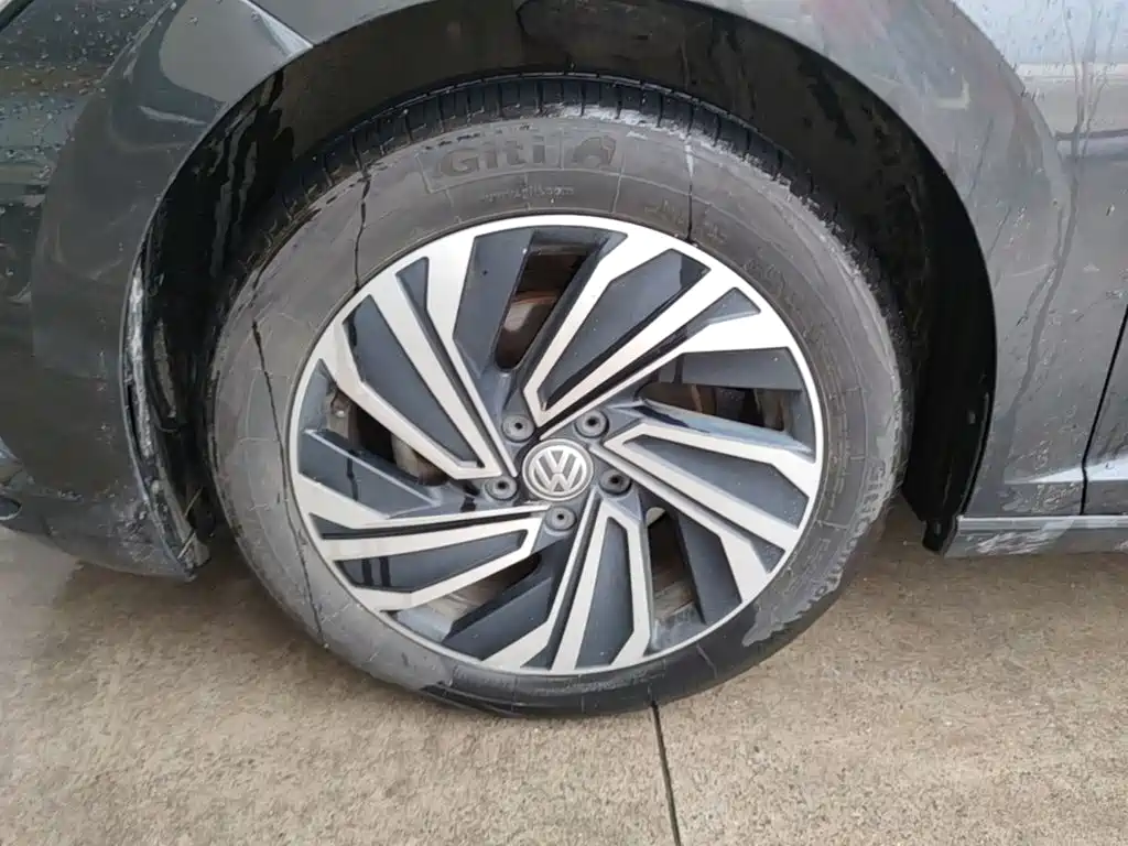 Volkswagen Sagitar — миниатюра 23
