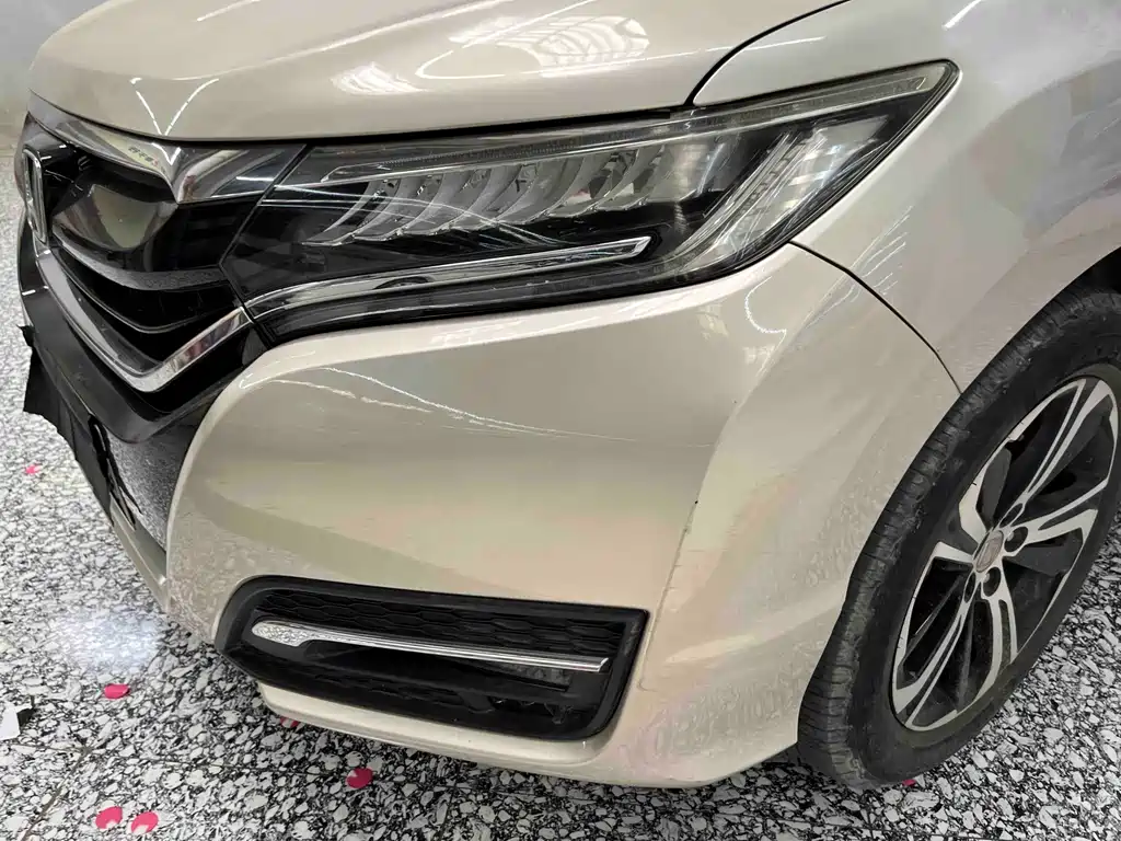 Honda UR-V — миниатюра 4