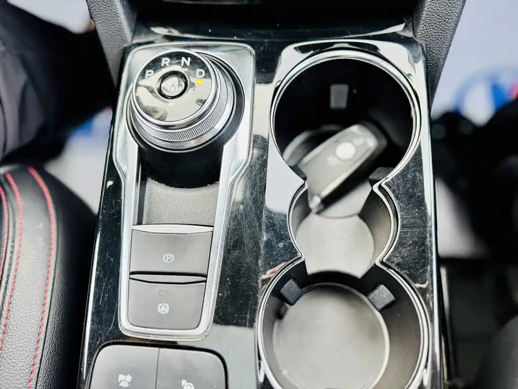 Ford Escape 2020 EcoBoost 245 ST-LINE