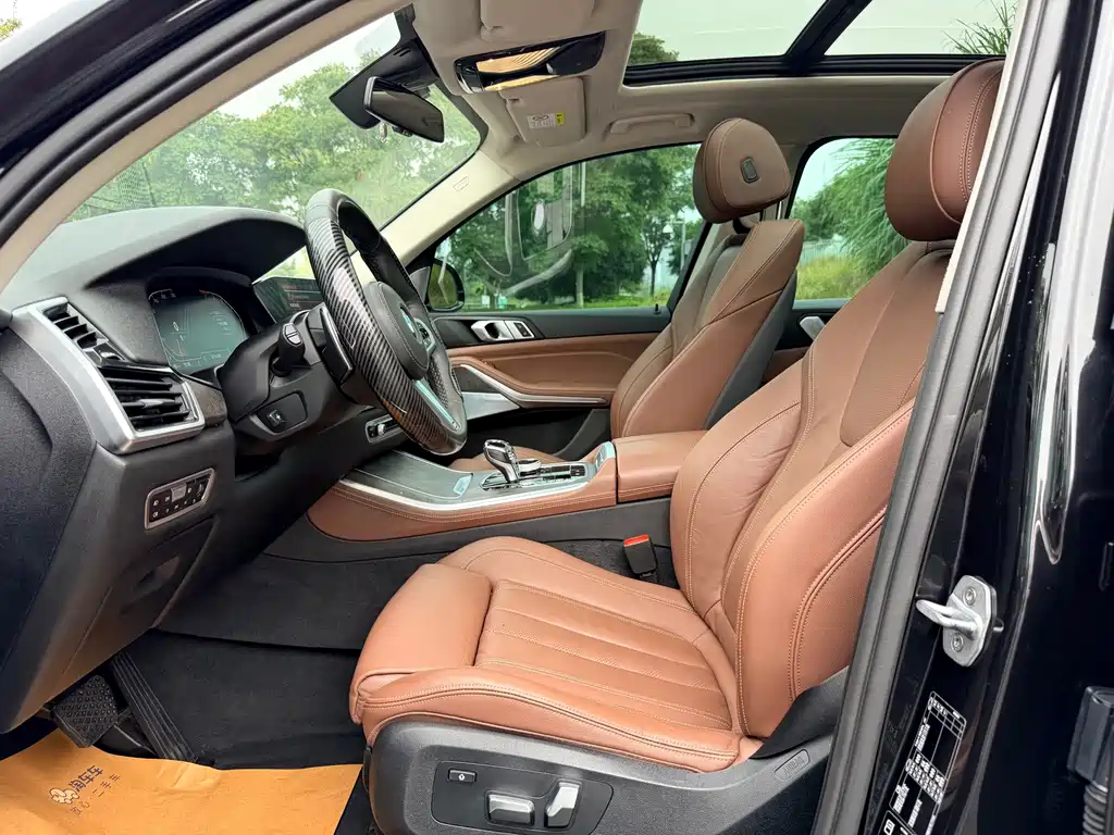 BMW X5 (Import) — миниатюра 10