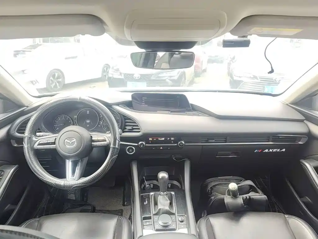 Mazda 3 Axela — миниатюра 10