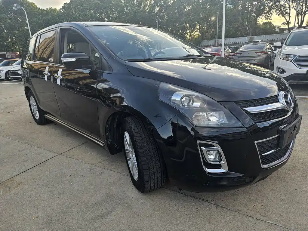 Mazda 8 — миниатюра 3