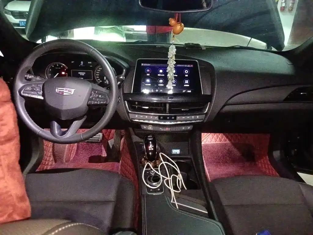 Cadillac CT5 — миниатюра 13