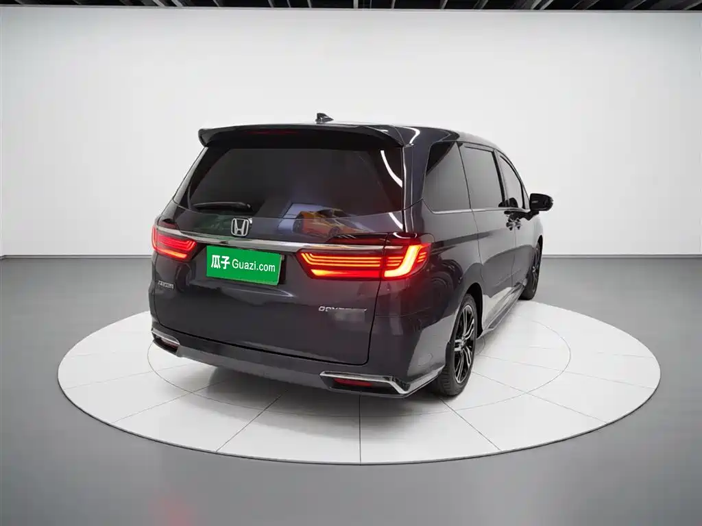 Honda Odyssey - фото 7