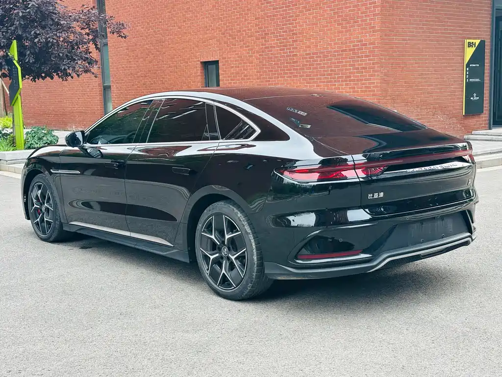 BYD Han — миниатюра 7