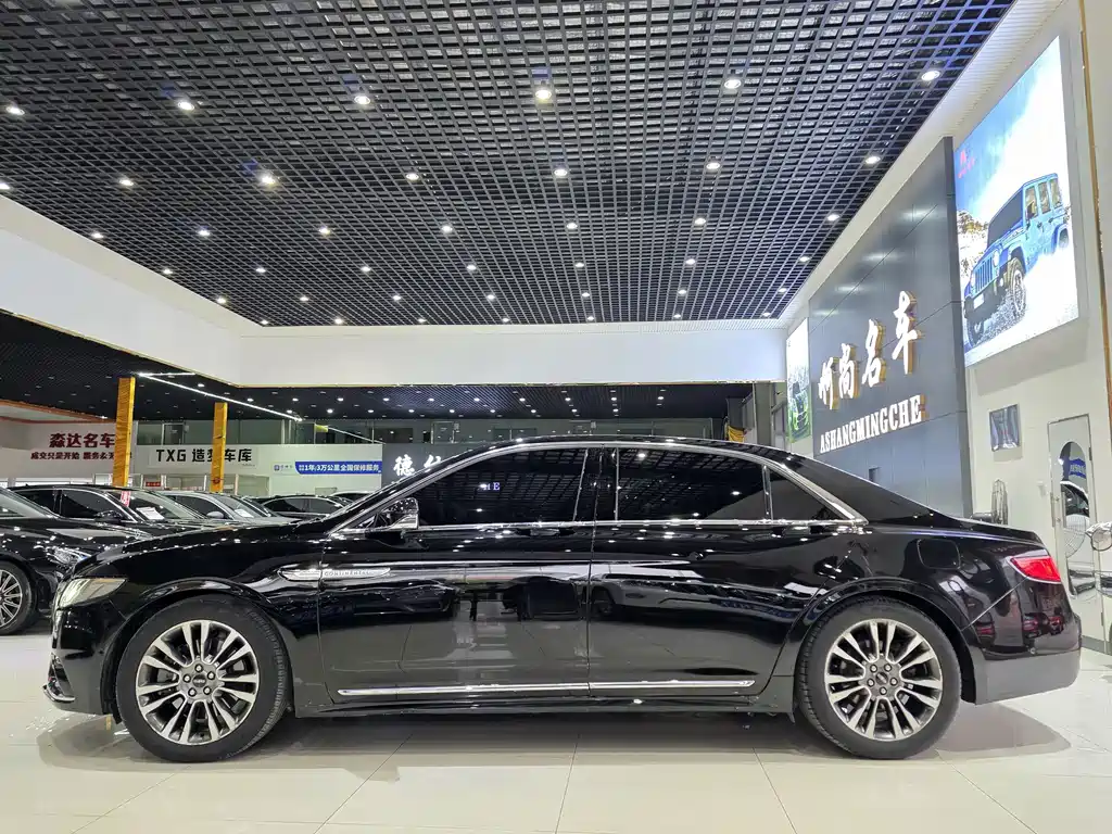 Lincoln Continental — миниатюра 5