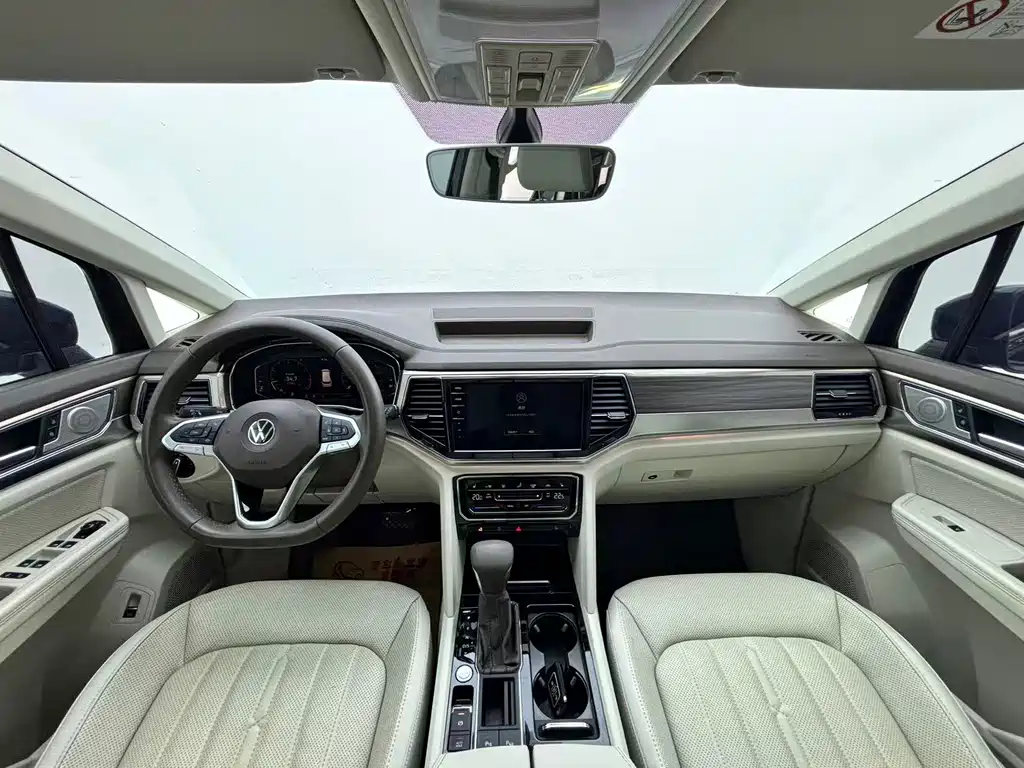 Volkswagen Viloran — миниатюра 7