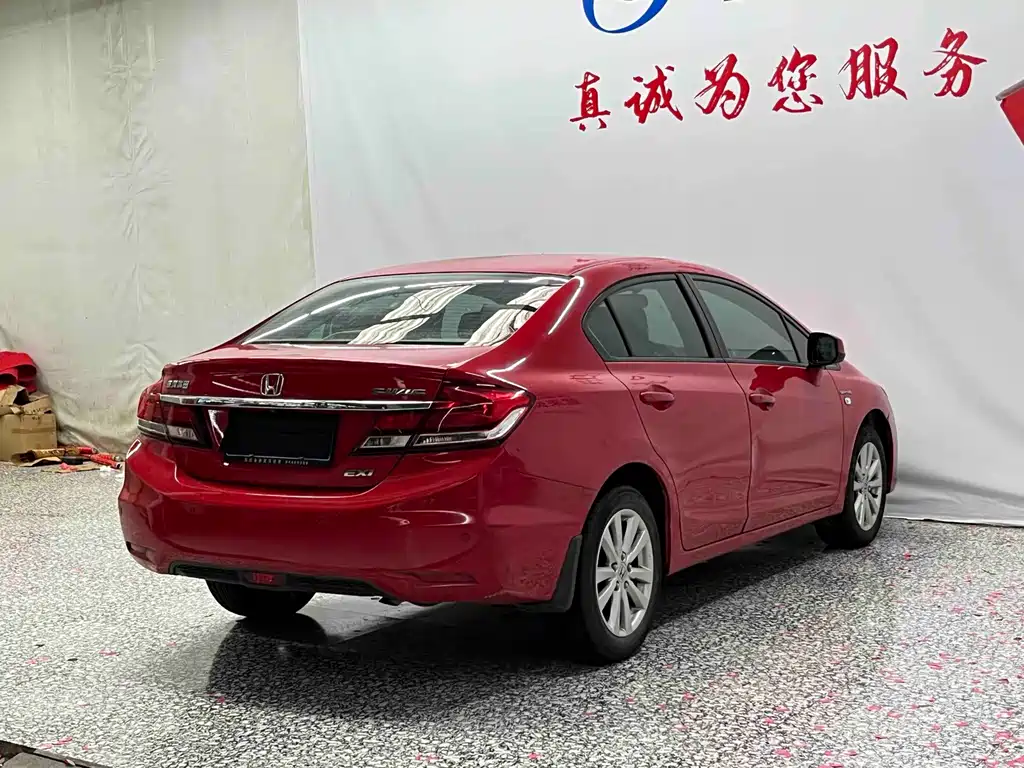 Honda Civic — миниатюра 17