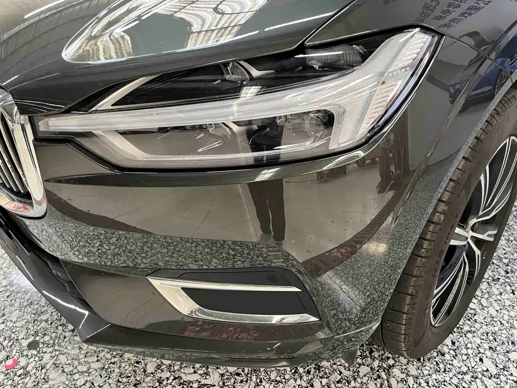 Volvo XC60 — миниатюра 4