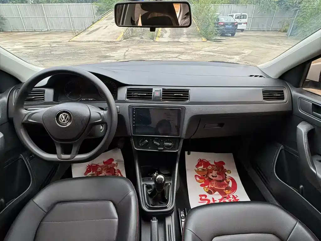 Volkswagen Santana — миниатюра 6
