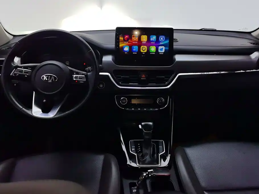 Kia Sportage — миниатюра 12