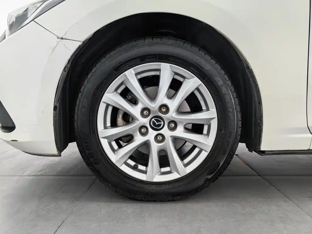 Mazda 3 Axela — миниатюра 17