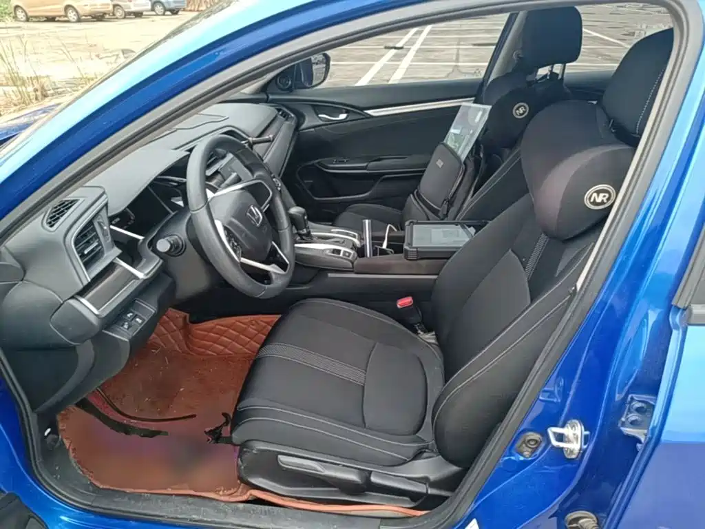 Honda Civic — миниатюра 15