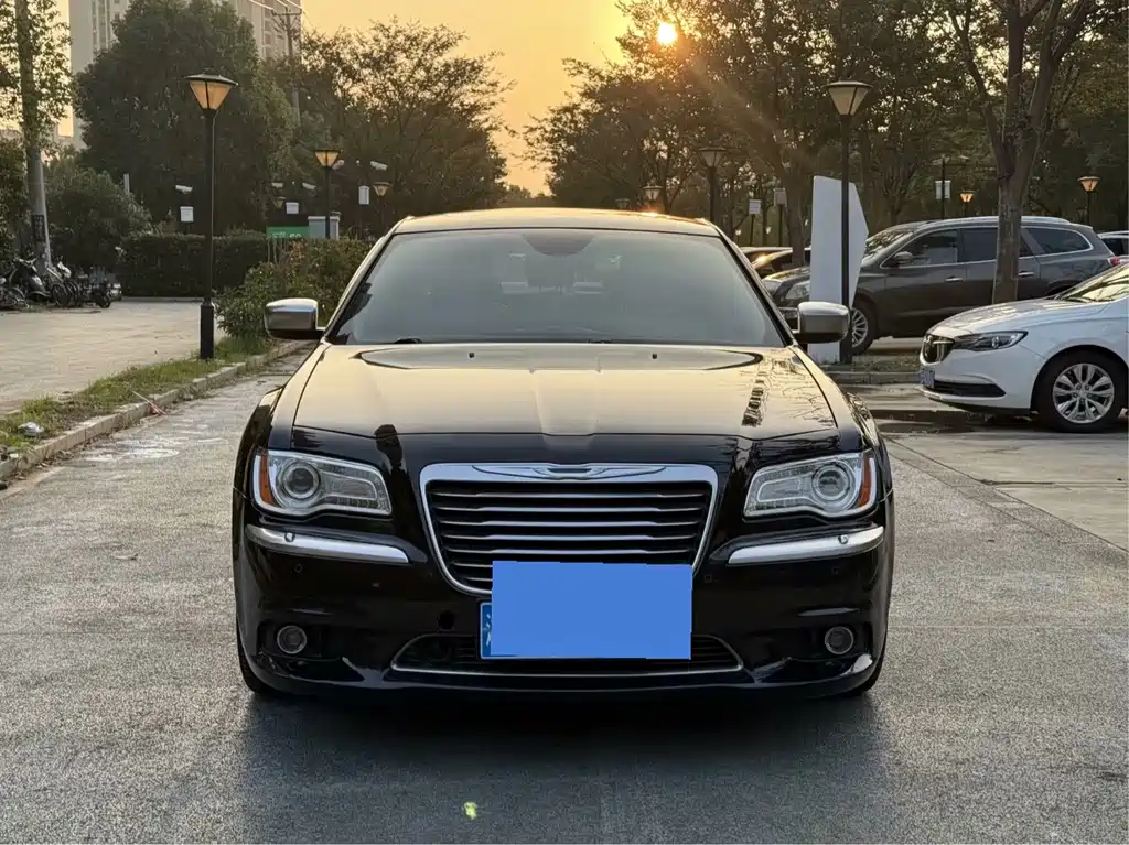 Chrysler 300C — миниатюра 2