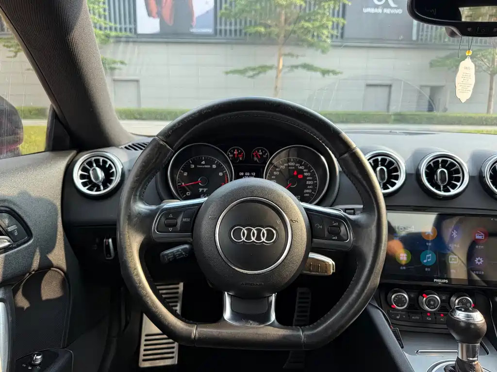 Audi TT — миниатюра 18