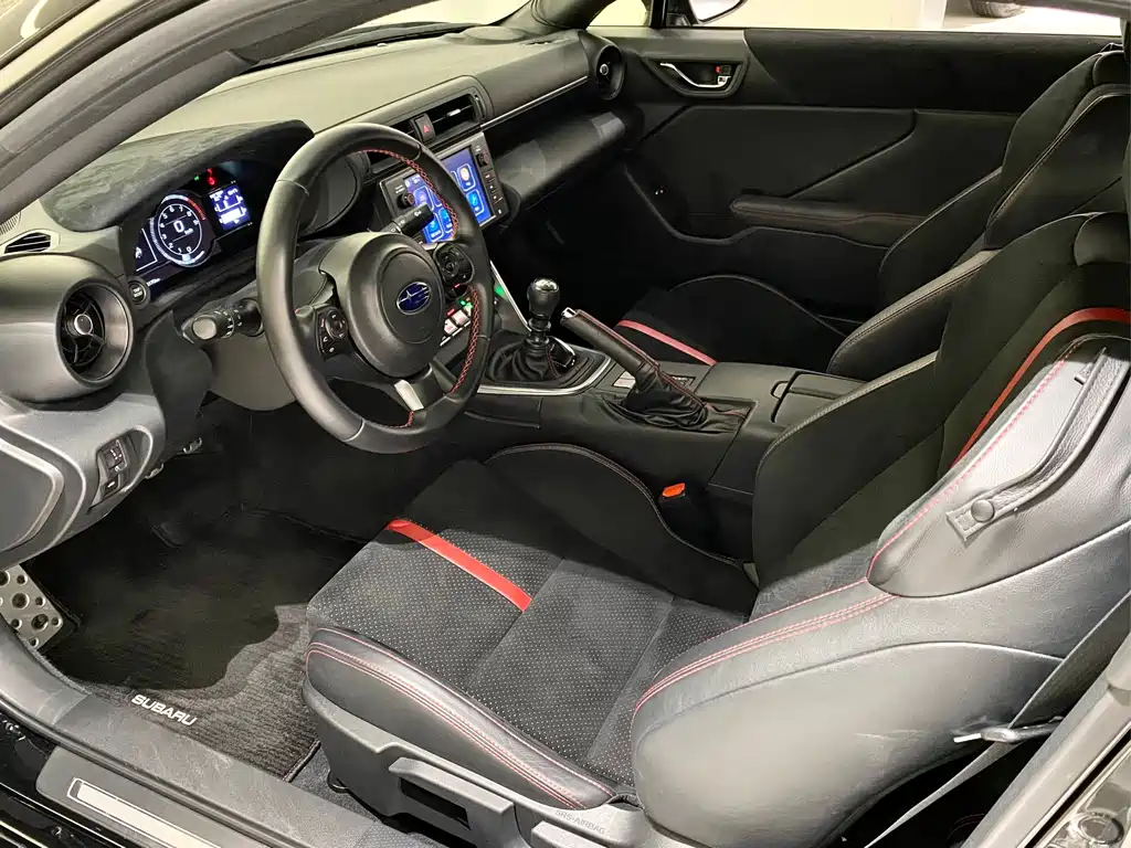 Subaru BRZ — миниатюра 9