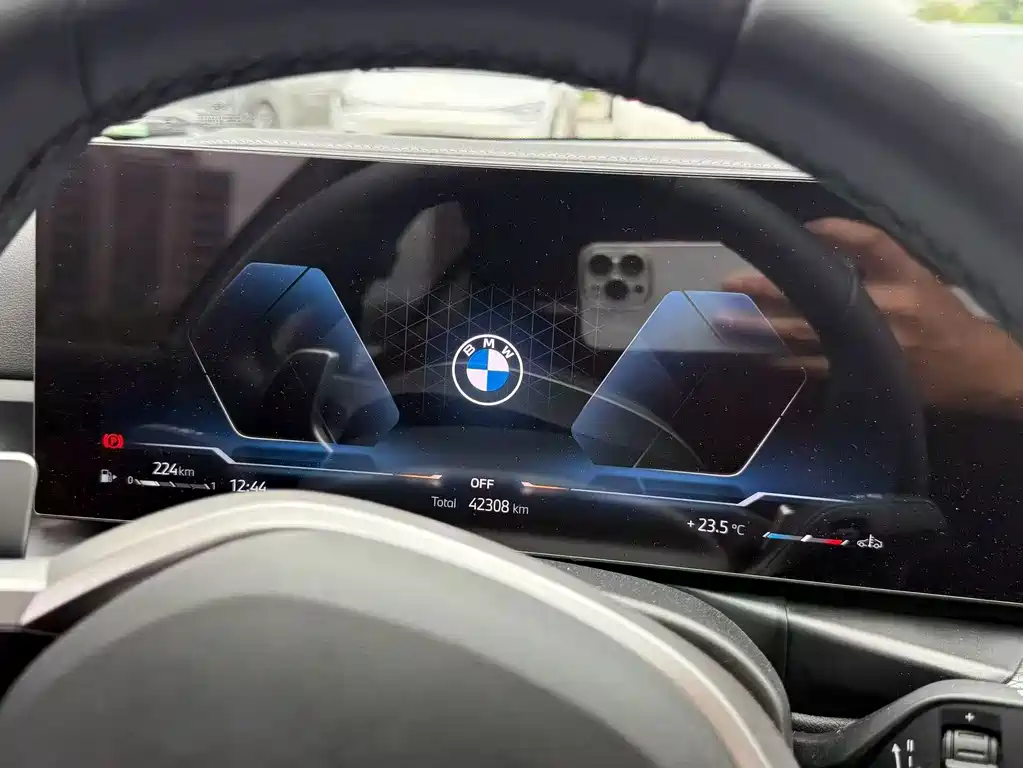 BMW 3 Series — миниатюра 4