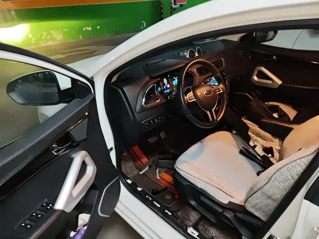 JAC JAC iEV7S — миниатюра 14