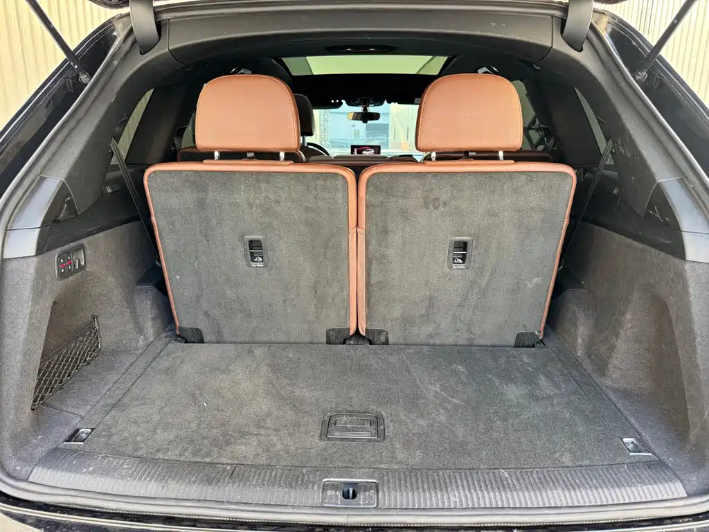 Audi Q7 — миниатюра 14