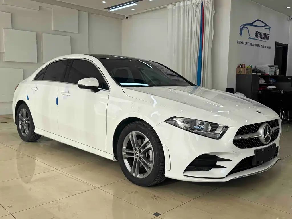 MERCEDES-BENZ A CLASS