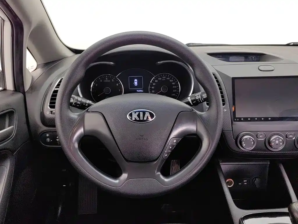 Kia K3 — миниатюра 11