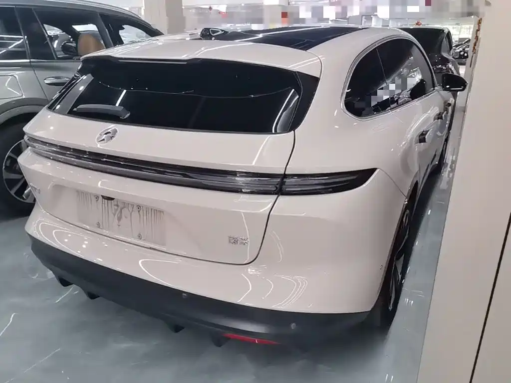 NIO ET5T — миниатюра 7