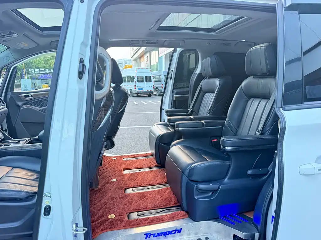 GAC Motor Trumpchi M8 — миниатюра 11