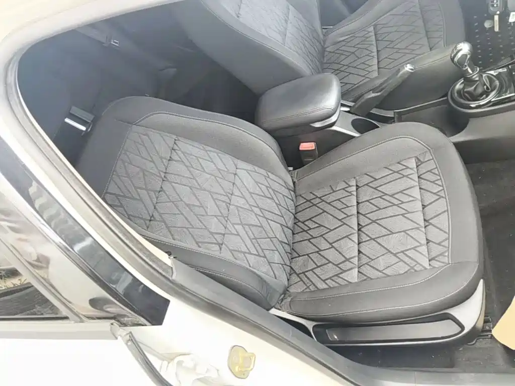 Citroen C-Quatre — миниатюра 25