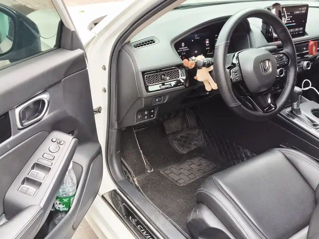 Honda Civic — миниатюра 17