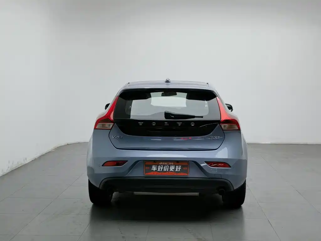 Volvo V40 — миниатюра 4