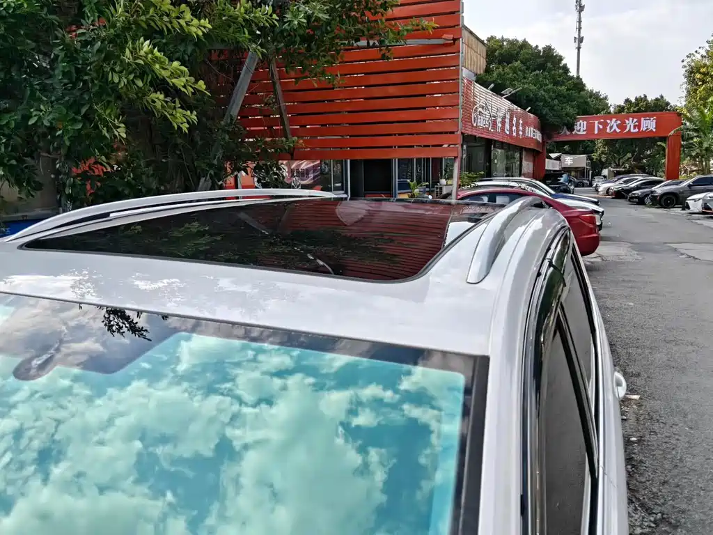 Volkswagen Touran — миниатюра 8