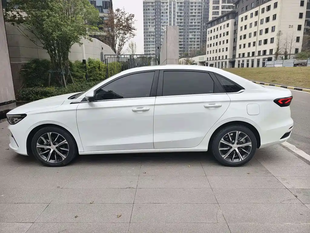 Geely Emgrand - фото 8