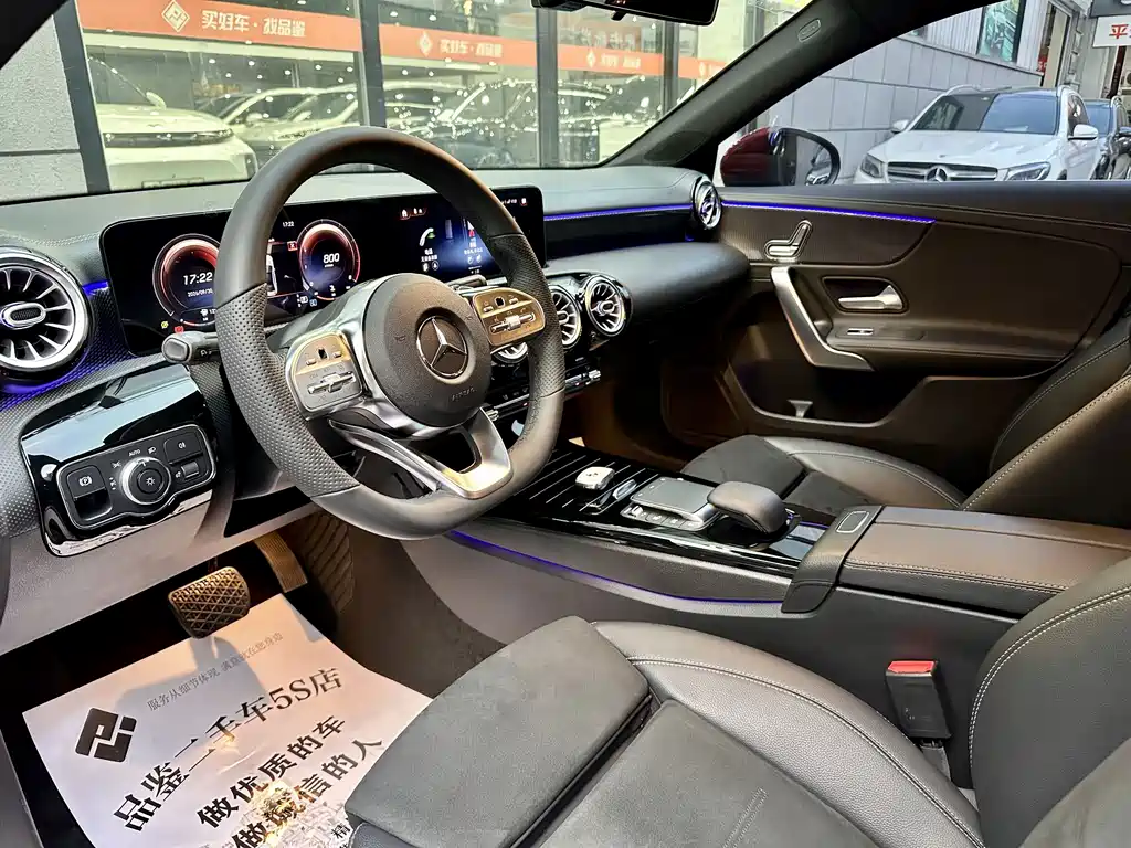 Mercedes-Benz A-Class — миниатюра 9