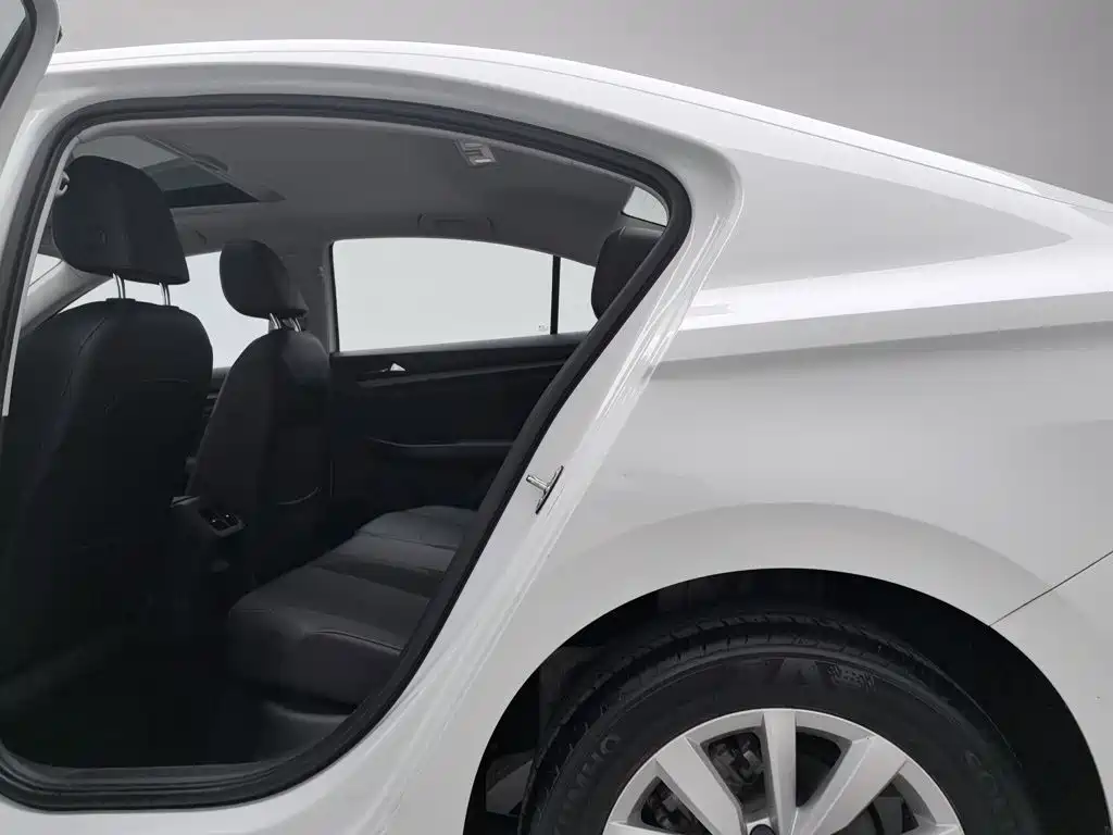 Volkswagen Bora — миниатюра 15