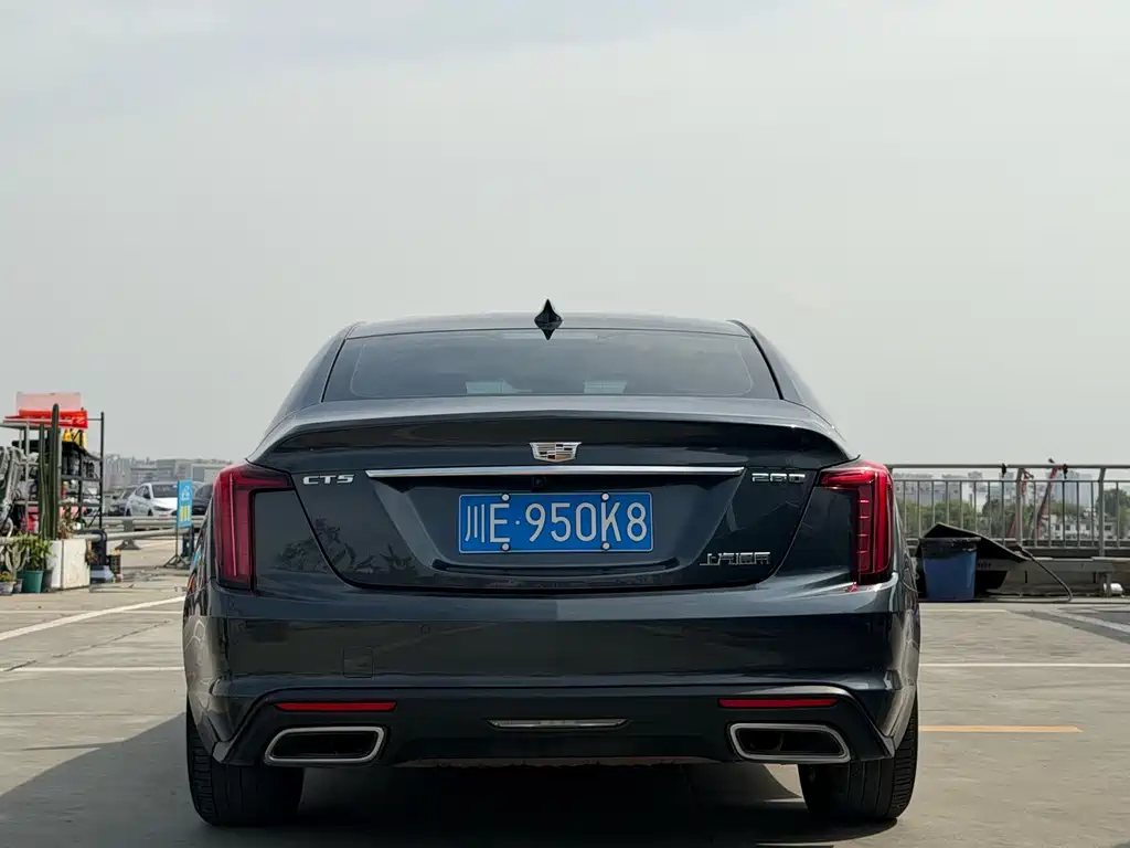 Cadillac CT5 — миниатюра 5
