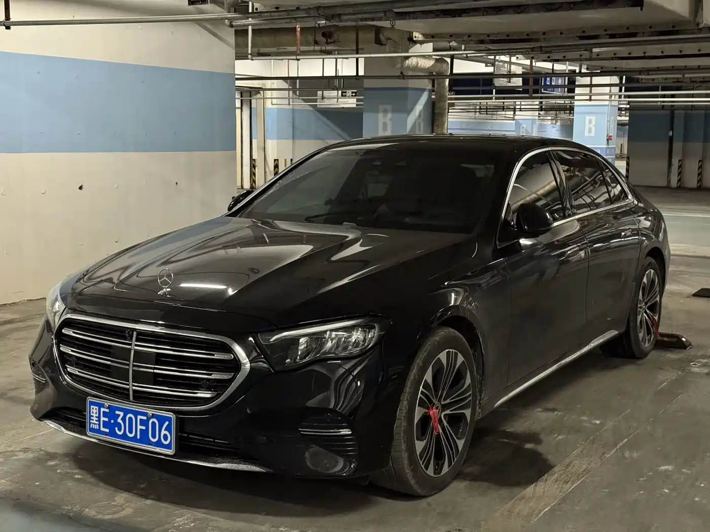 奔驰E级 2026款 E 300 L 豪华型 2026