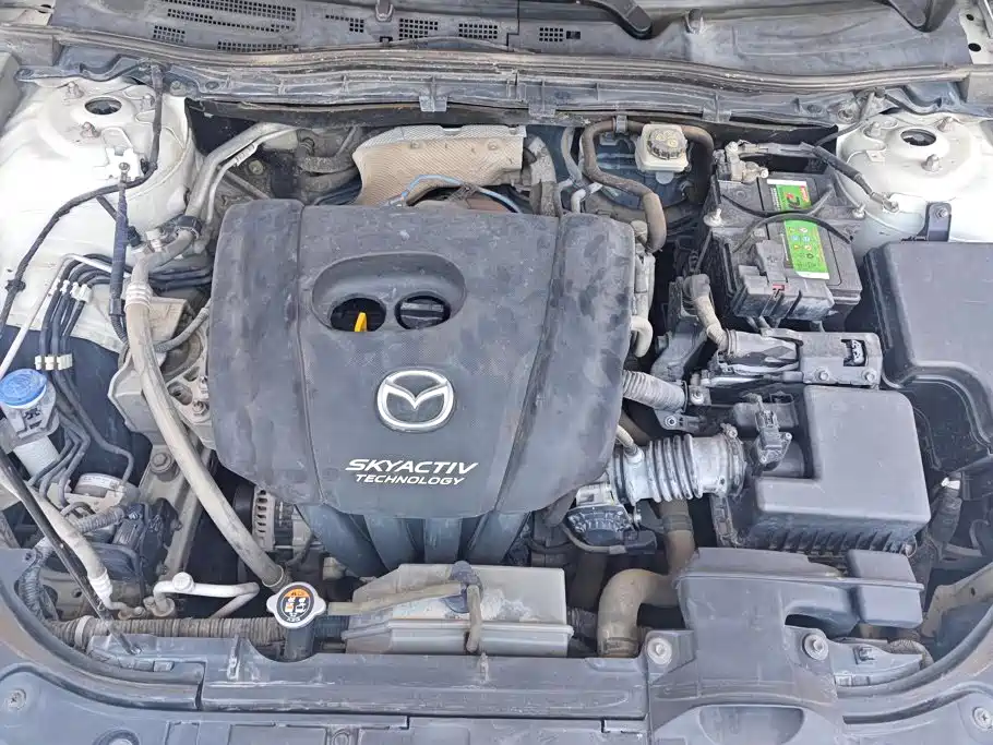 Mazda 3 Axela — миниатюра 10