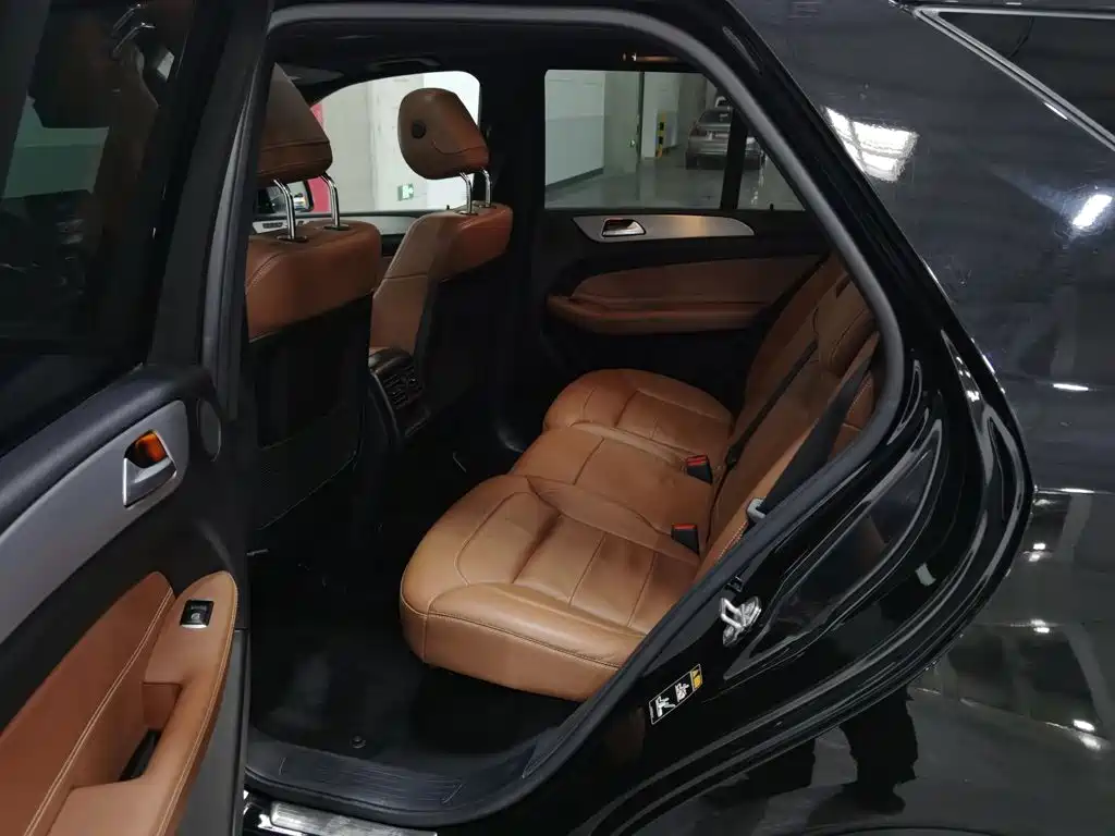 Mercedes-Benz GLE AMG — миниатюра 15