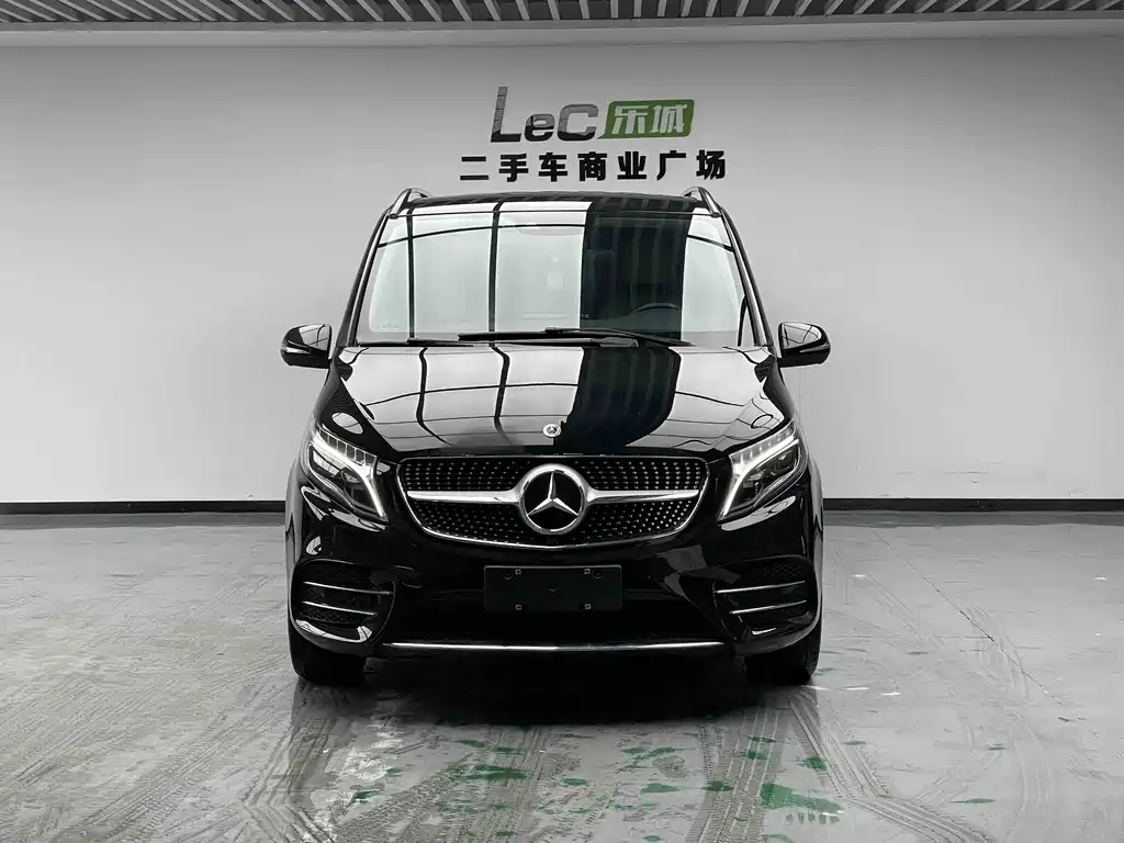 Mercedes-Benz V-Class V 2022 V 260 L Luxury