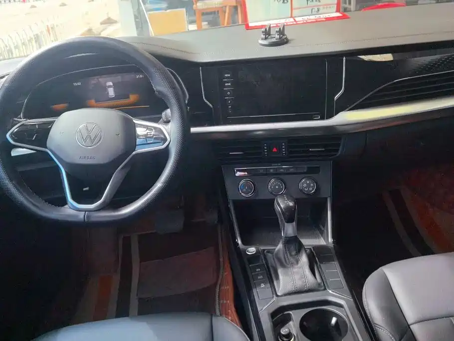 Volkswagen Passat — миниатюра 11