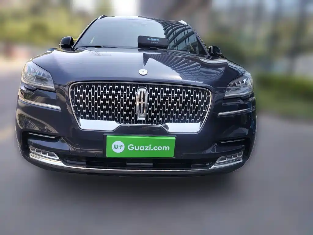 Lincoln Aviator — миниатюра 24