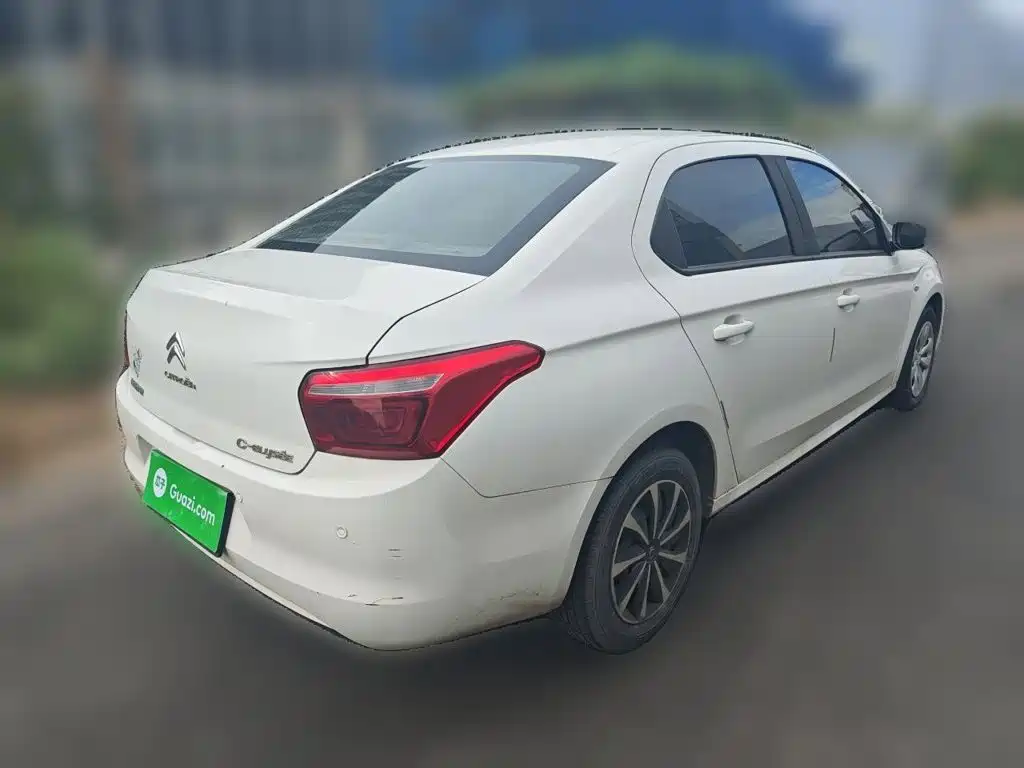 Citroen Elysee — миниатюра 6