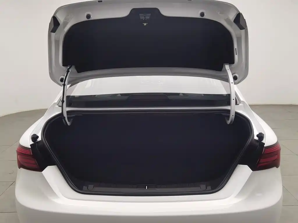 Geely Binrui — миниатюра 16