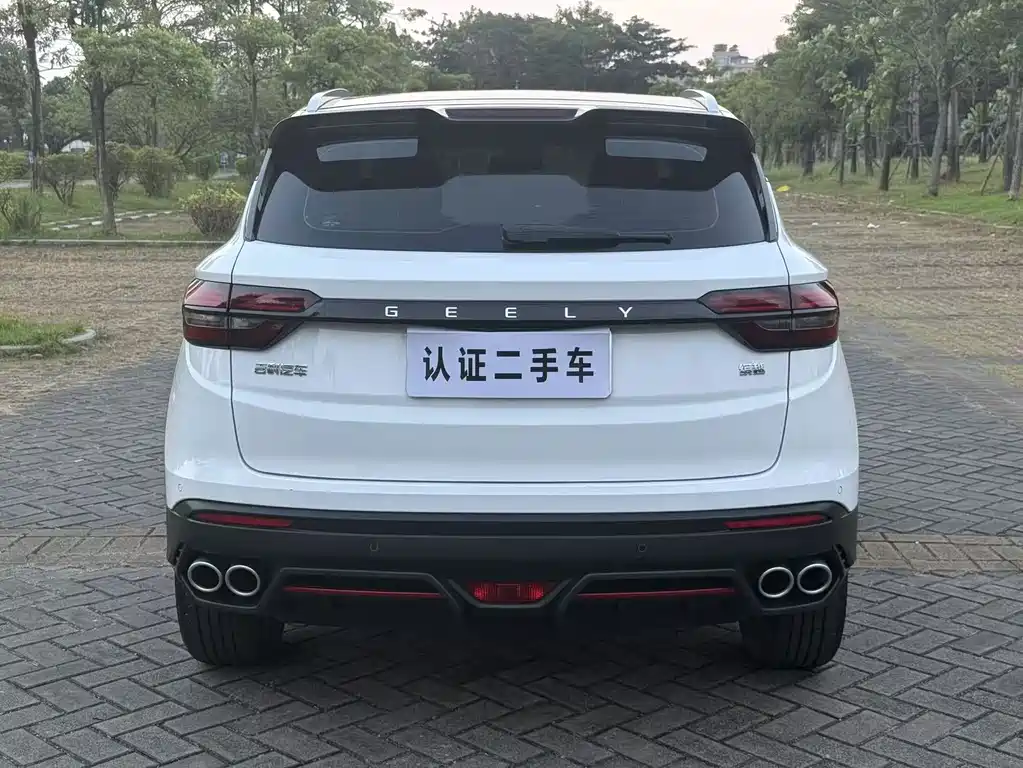 Geely Coolray 2023 — фото 13