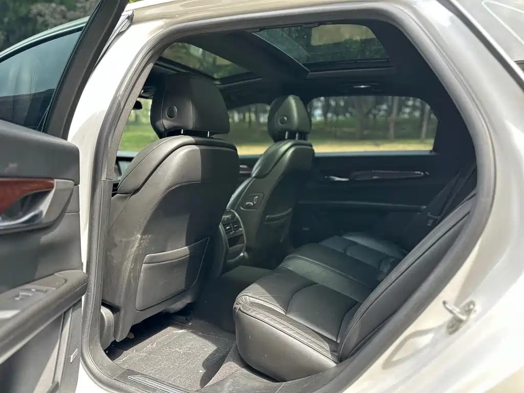 Cadillac CT6 — миниатюра 11