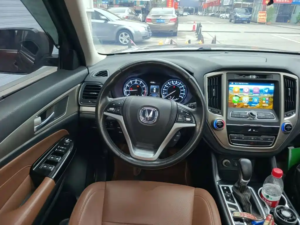 Changan CS95 — миниатюра 11