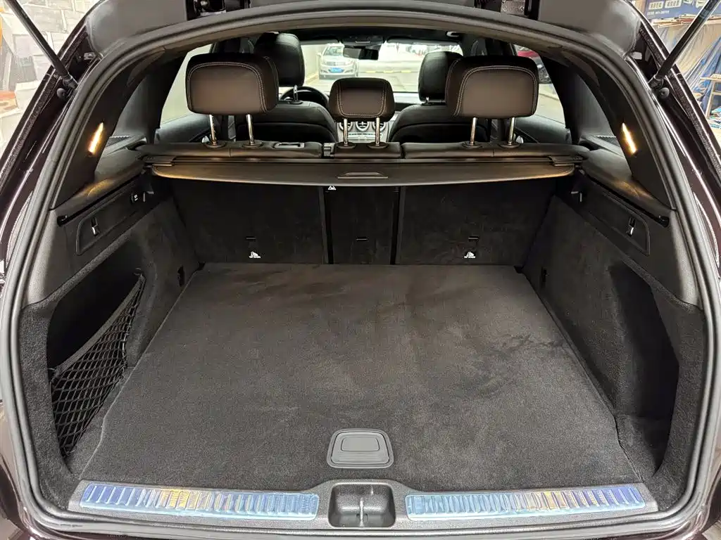 Mercedes-Benz GLC 2020 GLC 300 L 4MATIC