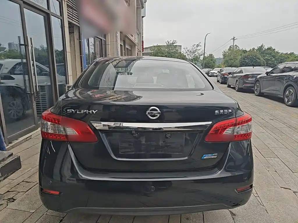 Nissan Sylphy — миниатюра 6